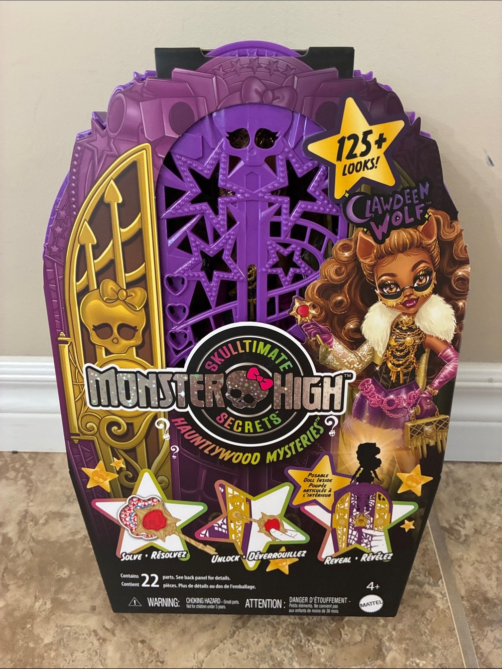 Monster High Clawdeen Wolf Skulltimate Secrets 22 pieces doll NEW